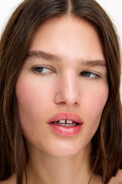 ZARA Блеск для губ