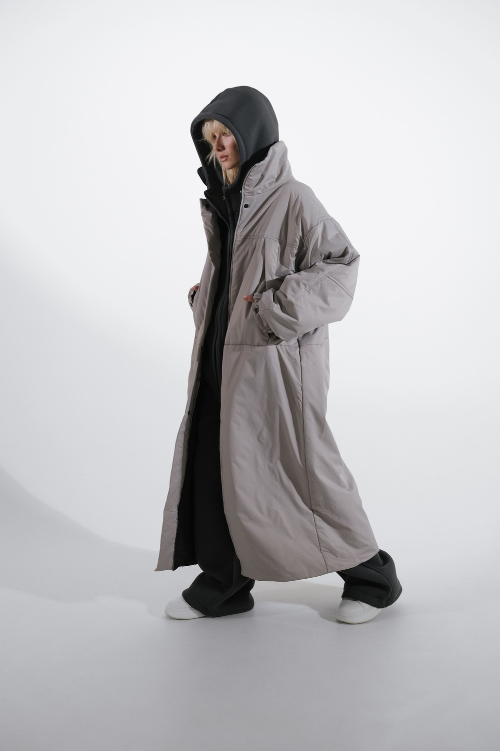 Парка SPRING MAXI серо-черный