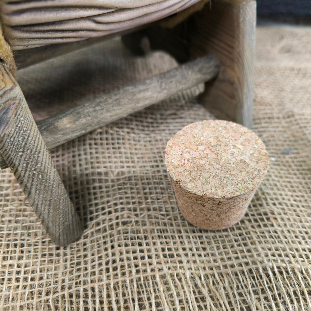 Керамическая бочка для вина на подставке, 2,5 л.