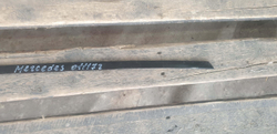 Молдинг двери задней левой Mercedes GLC (X253) 15-нв Б/У Оригинал A2537353500
