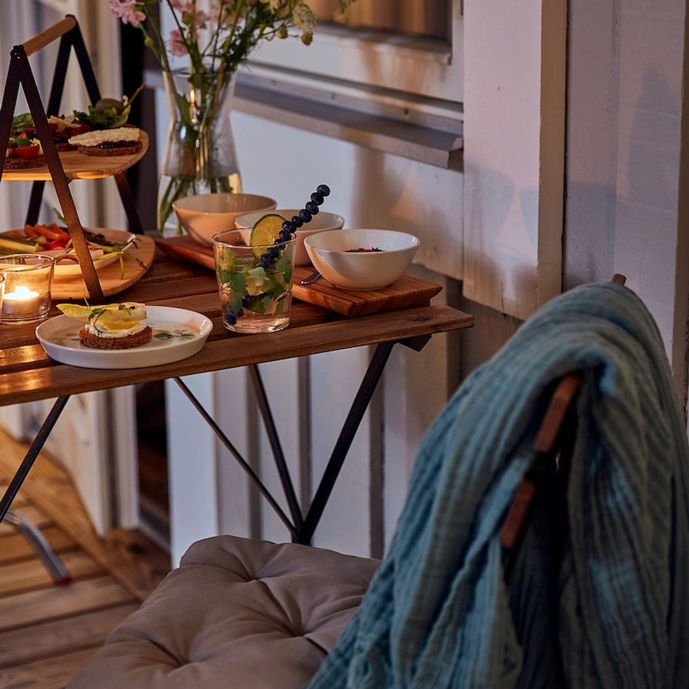 Комплект садовой мебели Тэрно из массива березы с нержавеющим стальным каркасом, складной стол и 2 складных стула для улицы, дачи, кафе, в натуральной отделке