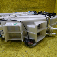Корпус отопителя Toyota Land Cruiser 200 (2015-2021)