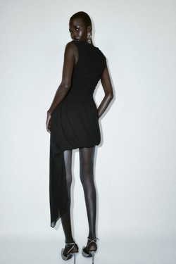 ZARA МИНИ-ПЛАТЬЕ АСИММЕТРИЧНОГО КРОЯ СО СБОРКАМИ И НИЗОМ-БАЛЛОНОМ, ЧЕРНЫЙ