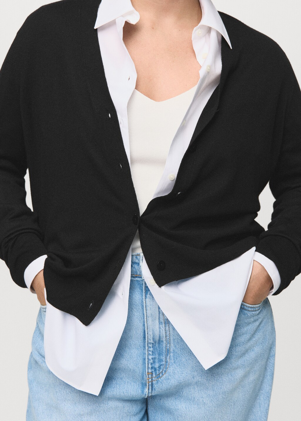 Трикотажный кардиган с V-образной горловиной