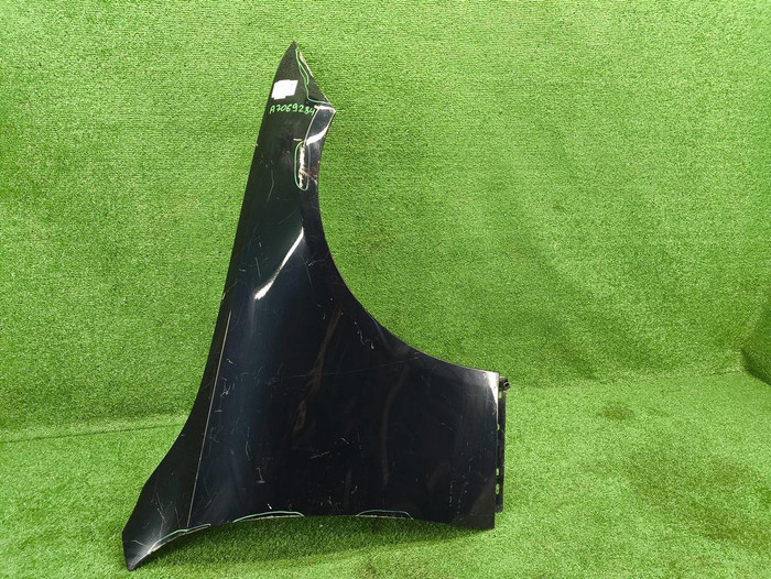 Крыло переднее правое Mercedes C w206 (2021-н.в.)