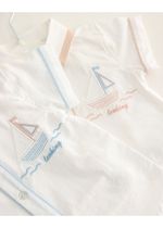 рубашка с шортами