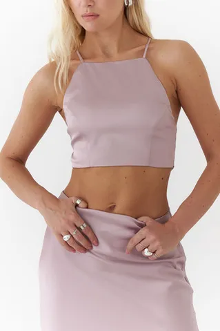 Топ на шнуровке из атласа черничного цвета