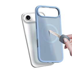 Матовый противоударный чехол светло-синего цвета с MagSafe для iPhone Air, серия Yind Series от Dux Ducis