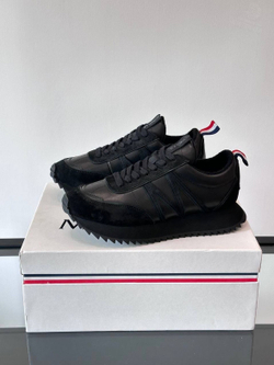 Кроссовки Moncler