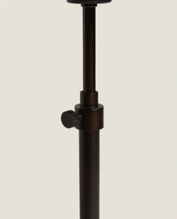 ZARA HOME НАСТОЛЬНАЯ ЛАМПА С МЕТАЛЛИЧЕСКИМ ОСНОВАНИЕМ