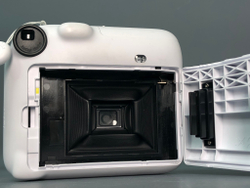 FujiFilm Instax Mini 12