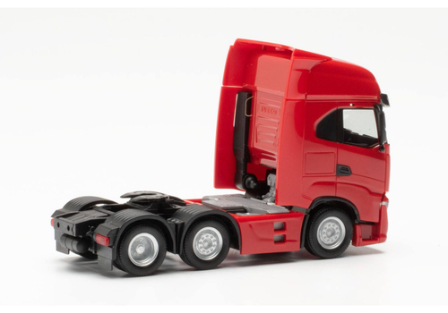 Тягач Iveco S-Way 6x2, красный