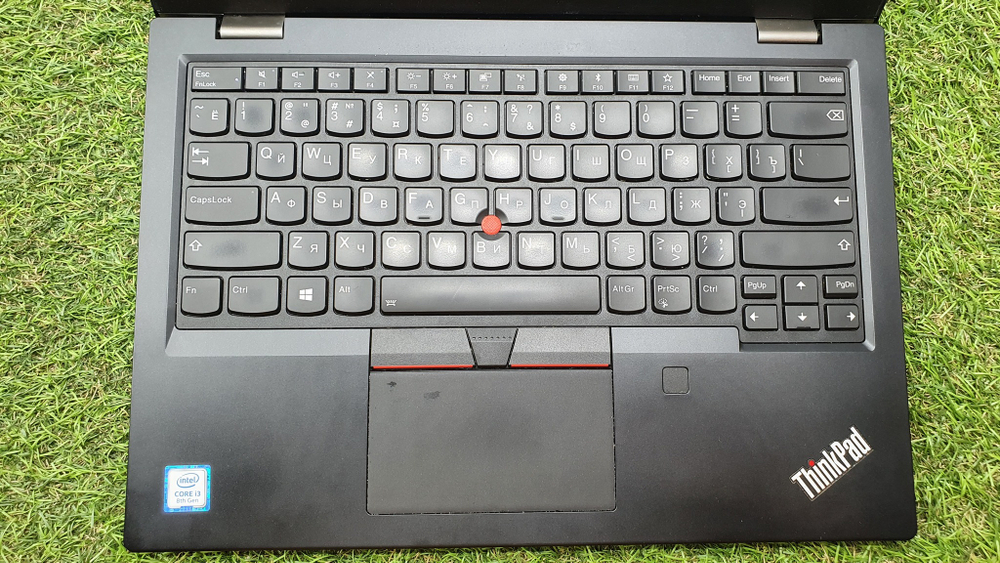 Ультрабук Lenovo i3-8/4 Gb/FHD покупка/продажа