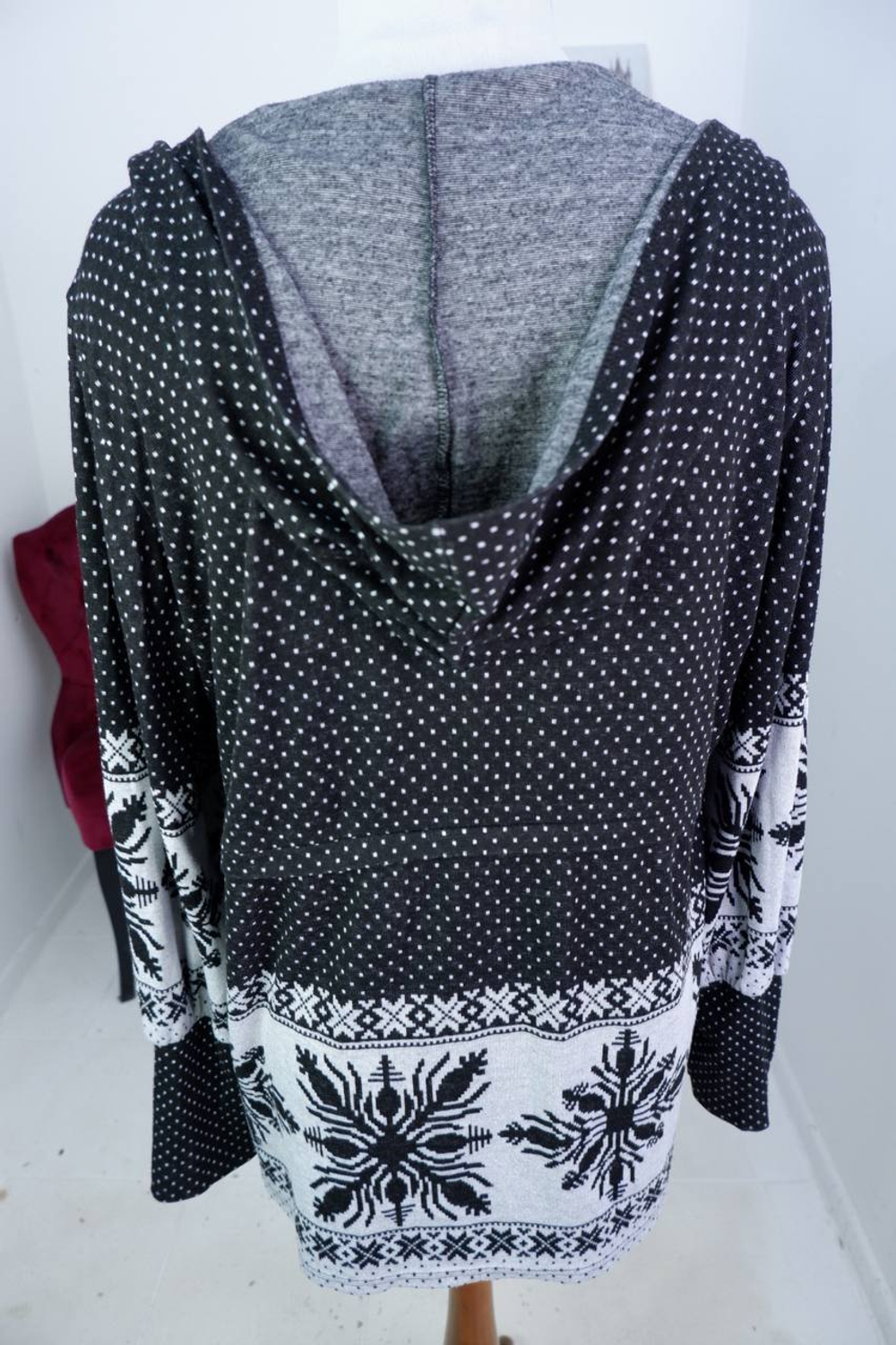 Джемпер Mammalia удобный, визуально на 54/56 размер