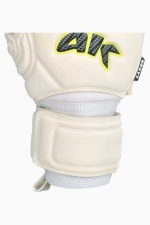 Вратарские перчатки 4keepers Champ Carbo VII HB - белый