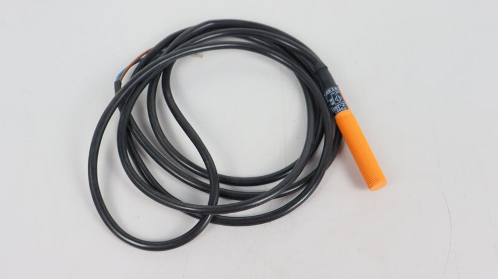 IFM Sensoren IF0001 IF-2002-ABOW