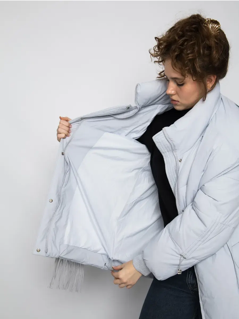 Куртка зимняя удлиненная с капюшоном