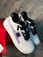 Кроссовки Valentino
