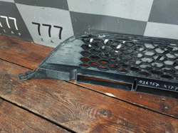 Решетка переднего бампера Mercedes A (W177) 18-нв Б/У Оригинал A1778859100