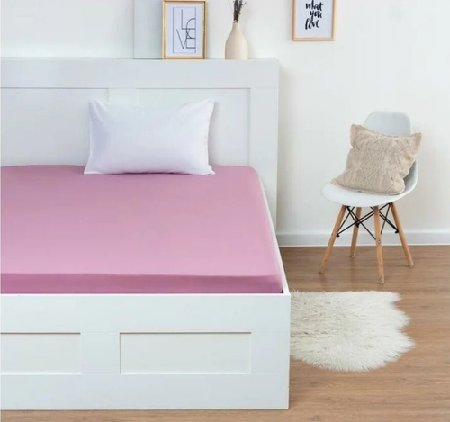 Простыня трикотажная на резинке