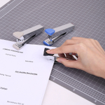 Степлер металический DELI до 15 листов