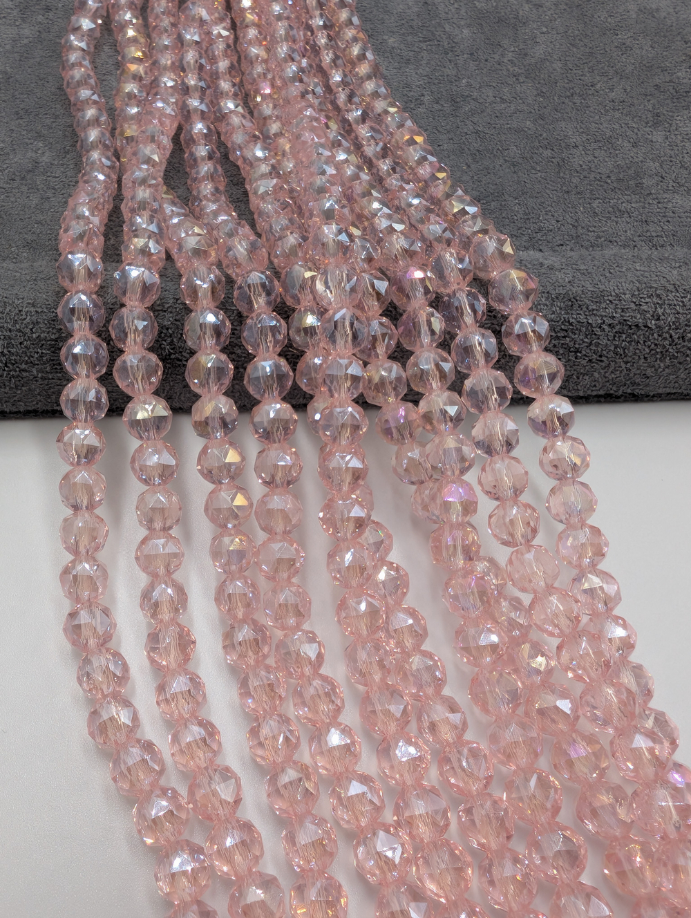 Бусины стеклянные шар 6мм