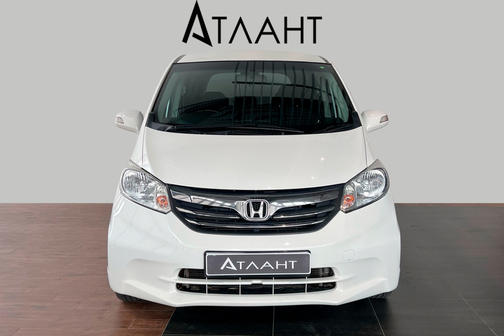 Honda Freed, 2012 год