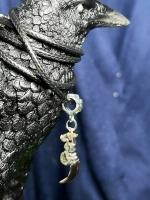 Амулет Коготь Ворона