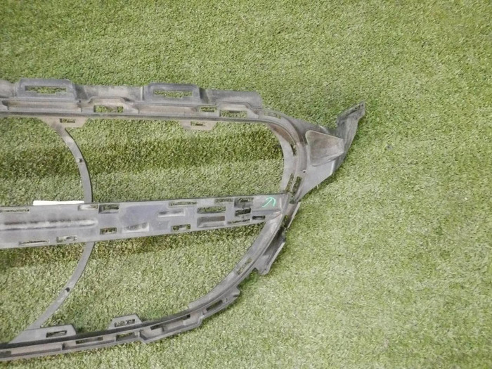 Решетка радиатора Mercedes C w205 (2018-2023) AMG