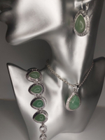 Комплект бижутерии Нефрит подвеска цепочка серьги, браслет. Капля (натуральный камень, бижутерный сплав)