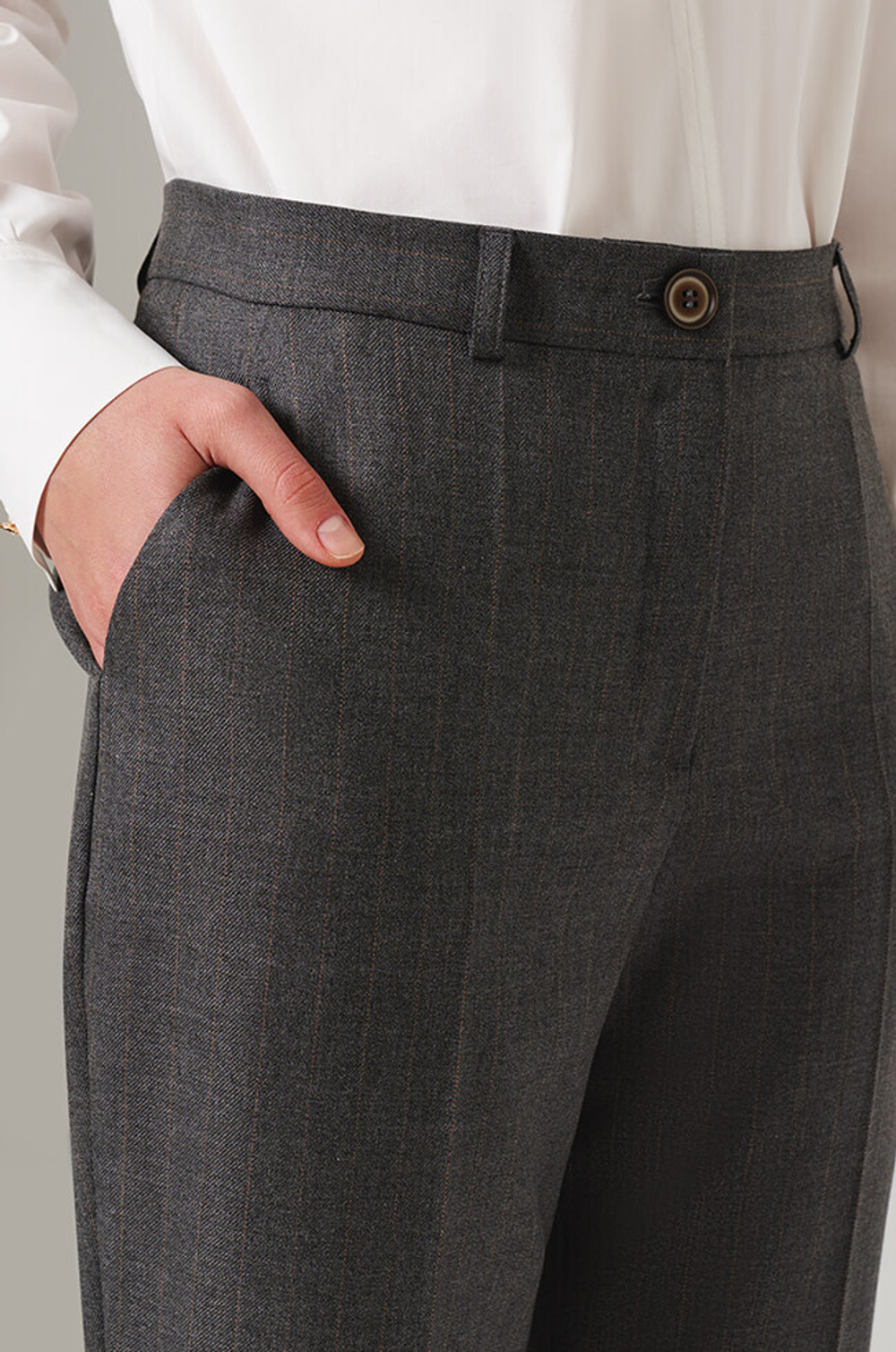 31090 Брюки женские (темно-серый полоска)