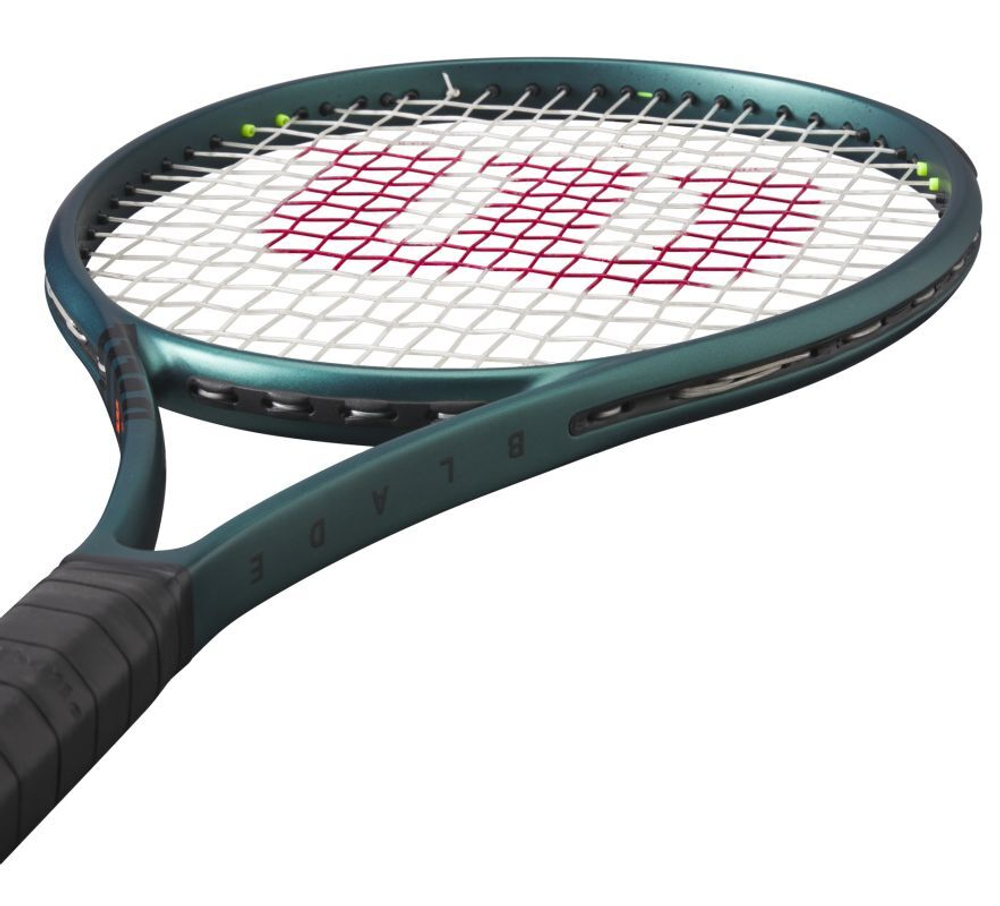 Теннисная ракетка Wilson Blade 98S V9.0 + струны