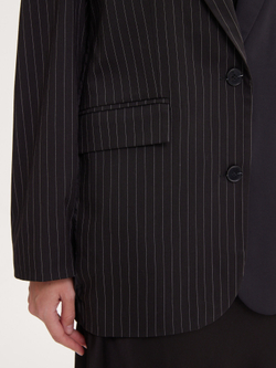 Пиджак в полоску (ветровка)