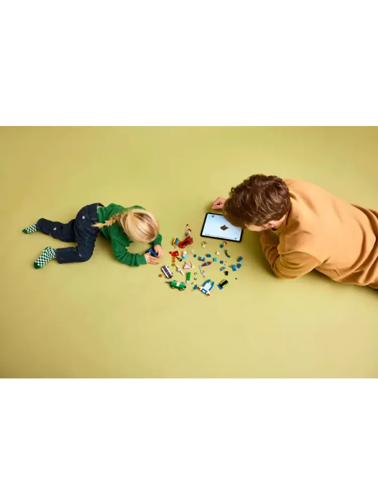 Конструктор Disney 43264 Праздничный поезд