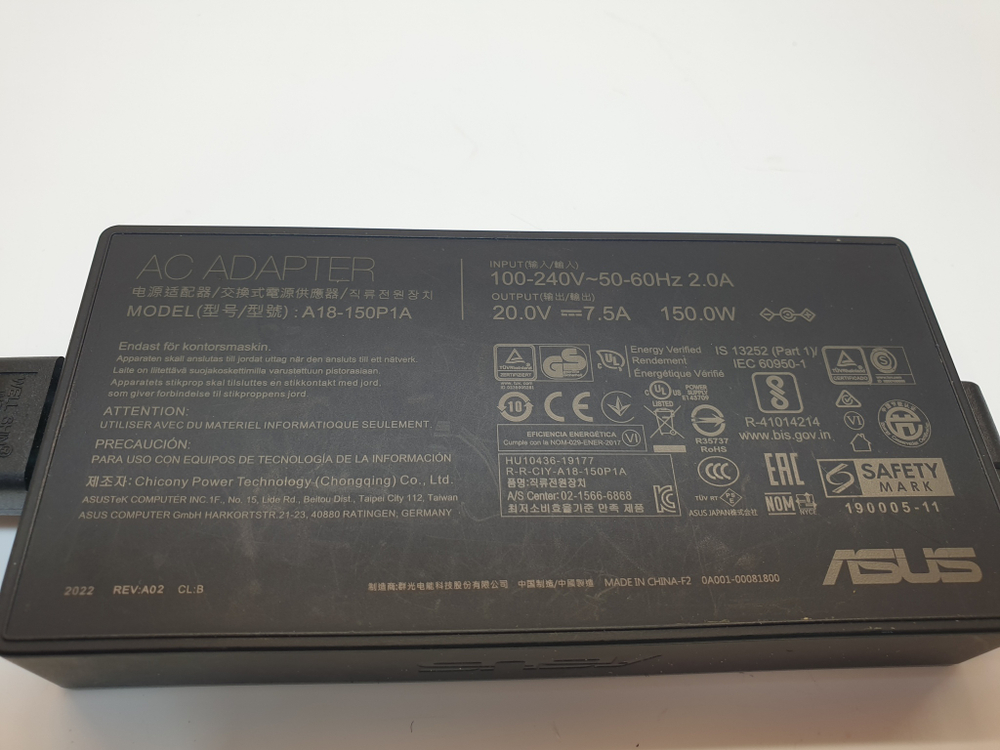 Блок питания Asus 20V 7,5A 6.0 х 3.7 mm, 150W