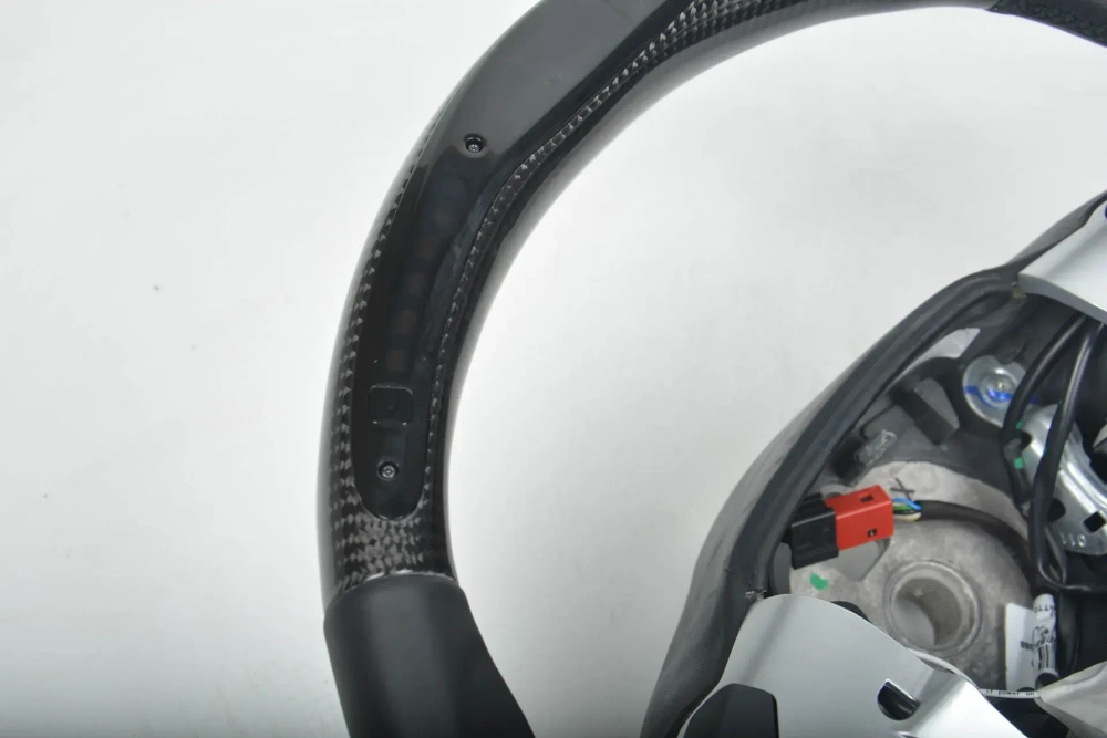 Руль на заказ для Ferrari 488, 458, FF, F12, F430, Roma, California Феррари кастомный деревянный карбоновый руль