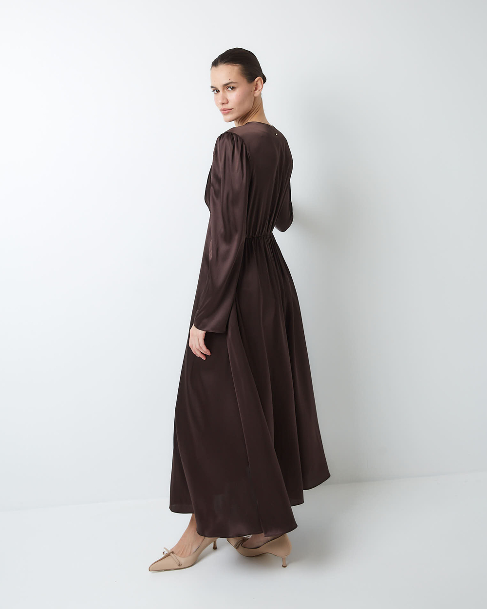 Платье из шелка Берберри шоколад
