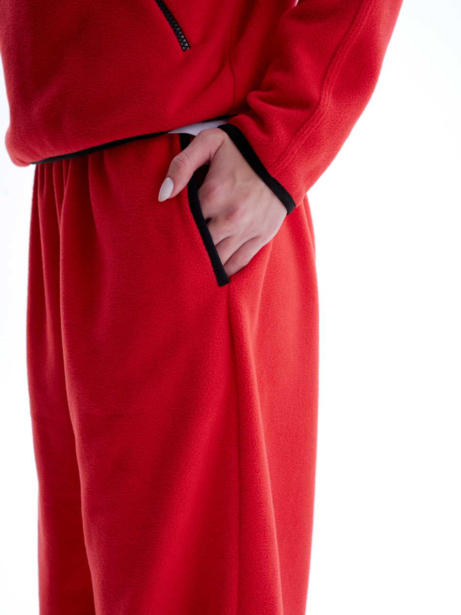 Брюки из флиса красные