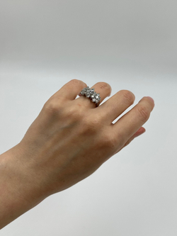 Кольцо с кристаллами