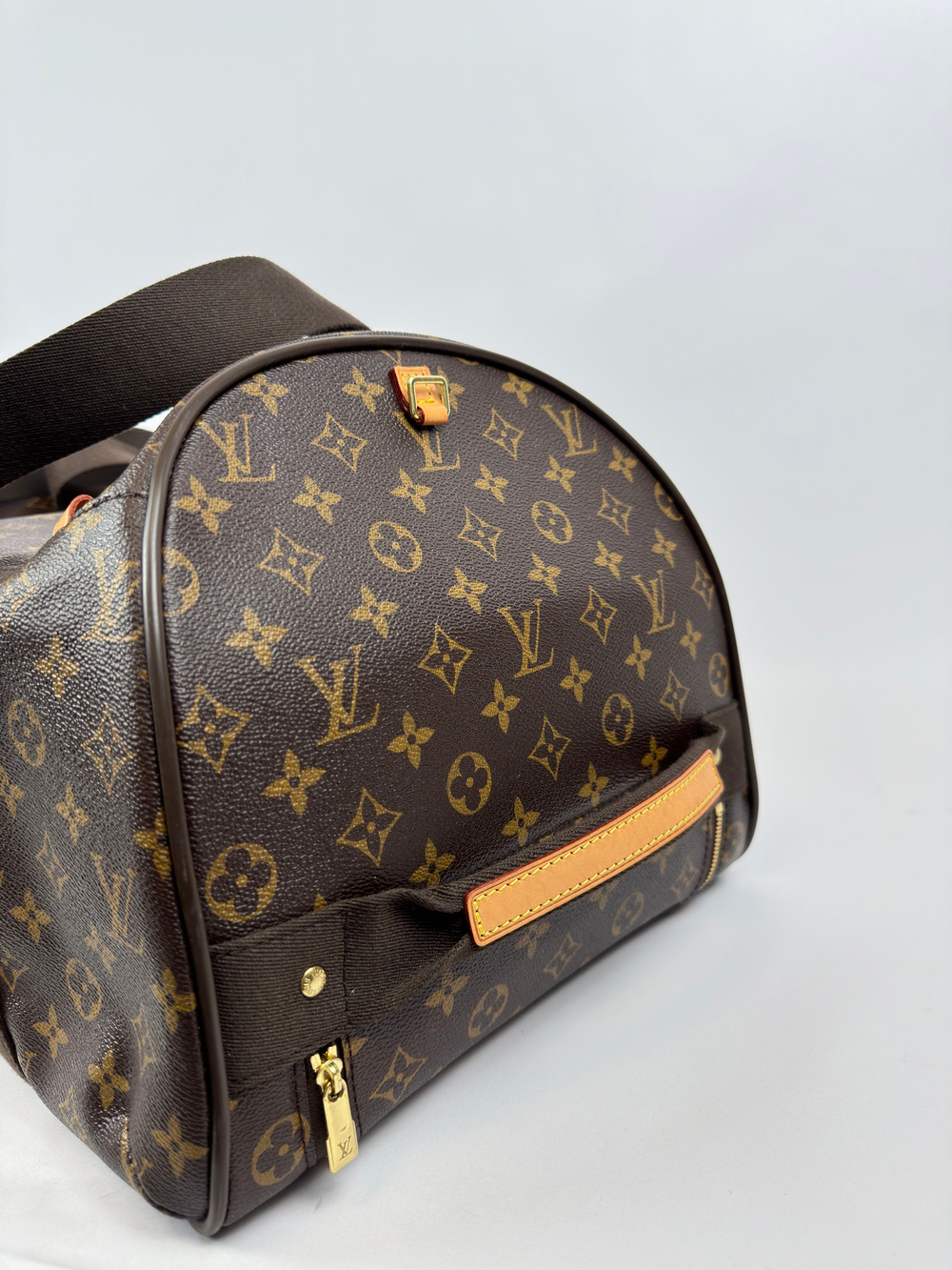 Сумка на колесах Louis Vuitton Monogram Neo Eole 55 Travel