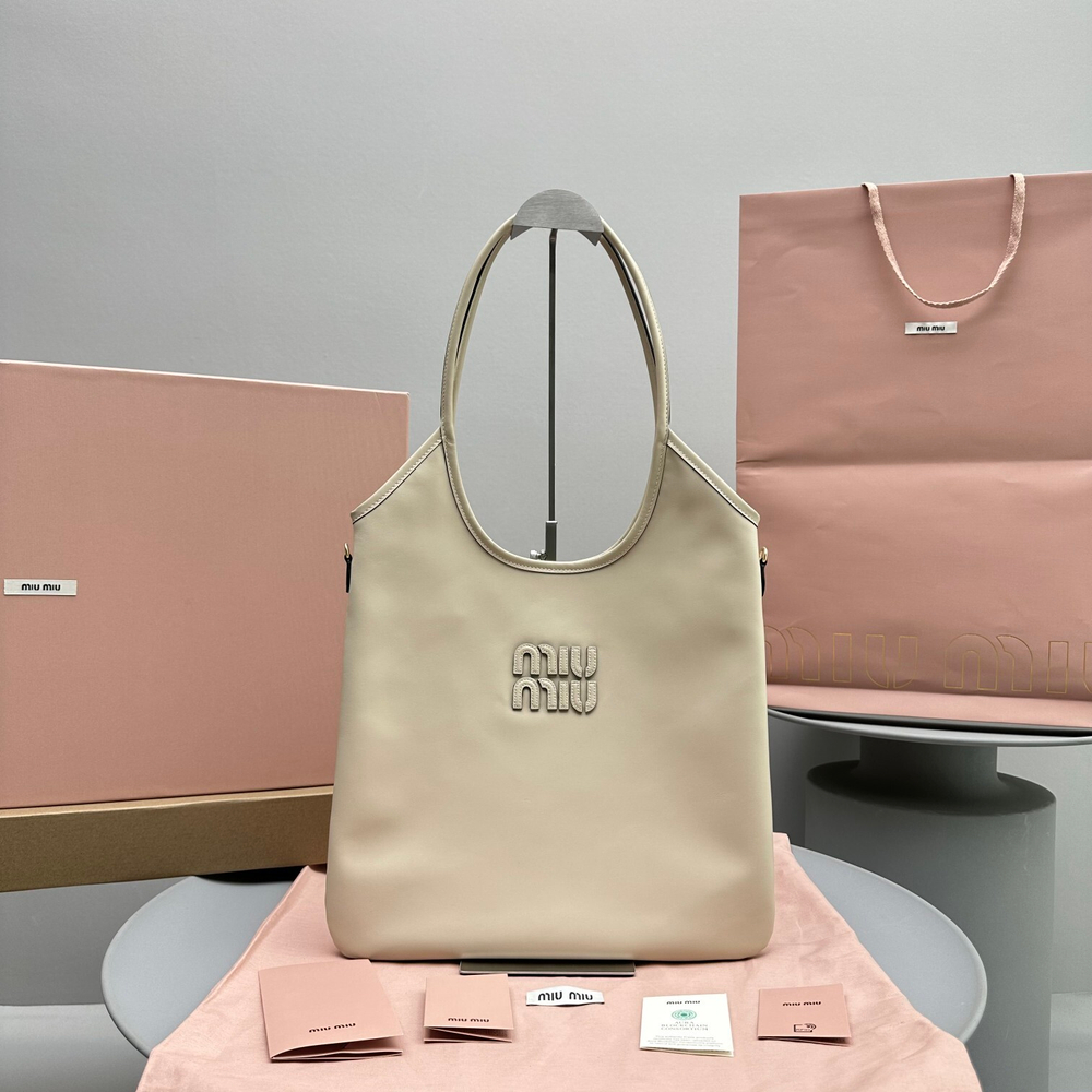 Miu Miu Ivy Bag 40 cm