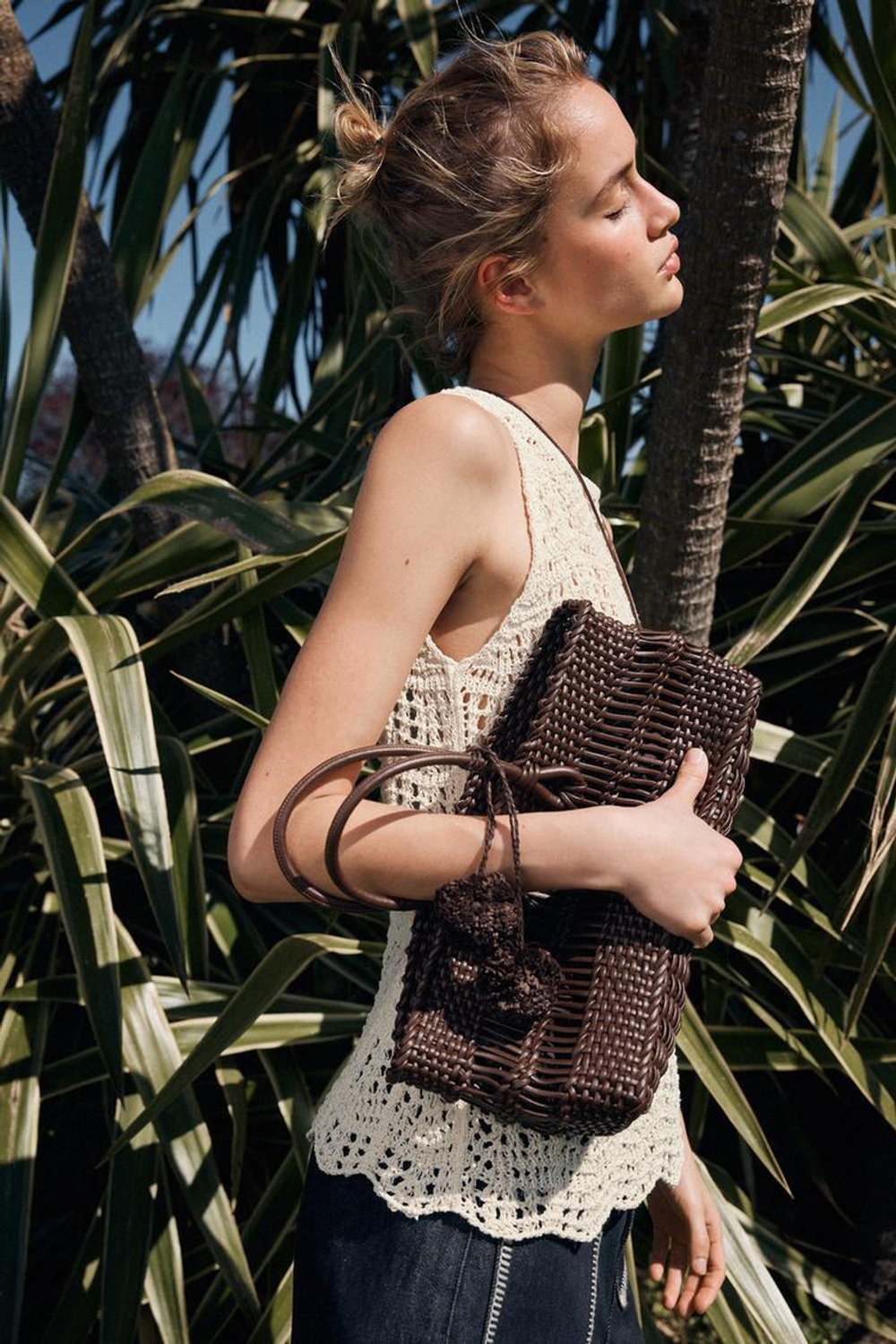 ZARA ПЛЕТЕНАЯ СУМКА, ШОКОЛАДНЫЙ