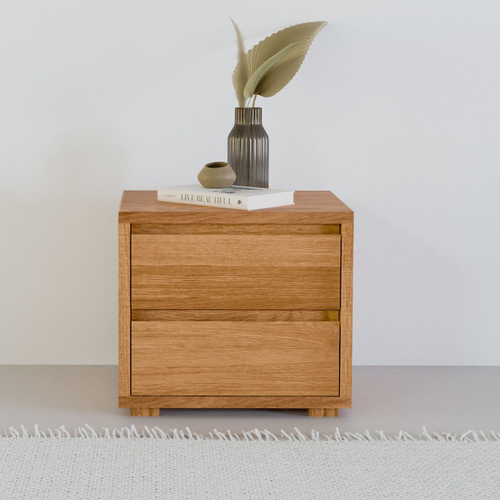 Тумба прикроватная с 2 глубокими ящиками Дольче Вита напольная, из массива дикого дуба