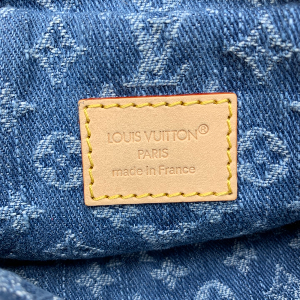 Louis Vuitton Pochette Valley