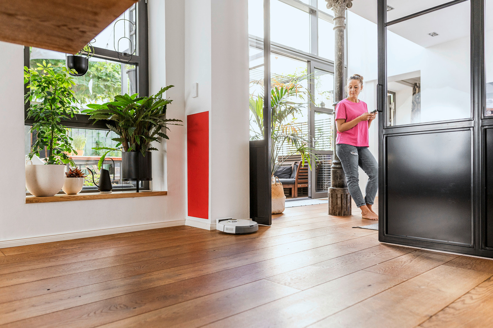 Робот-пылесос с функцией влажной уборки RCV 5