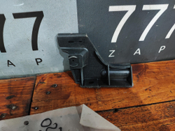 Кронштейн переднего бампера Aveo (T200) Новый Оригинал 96542986