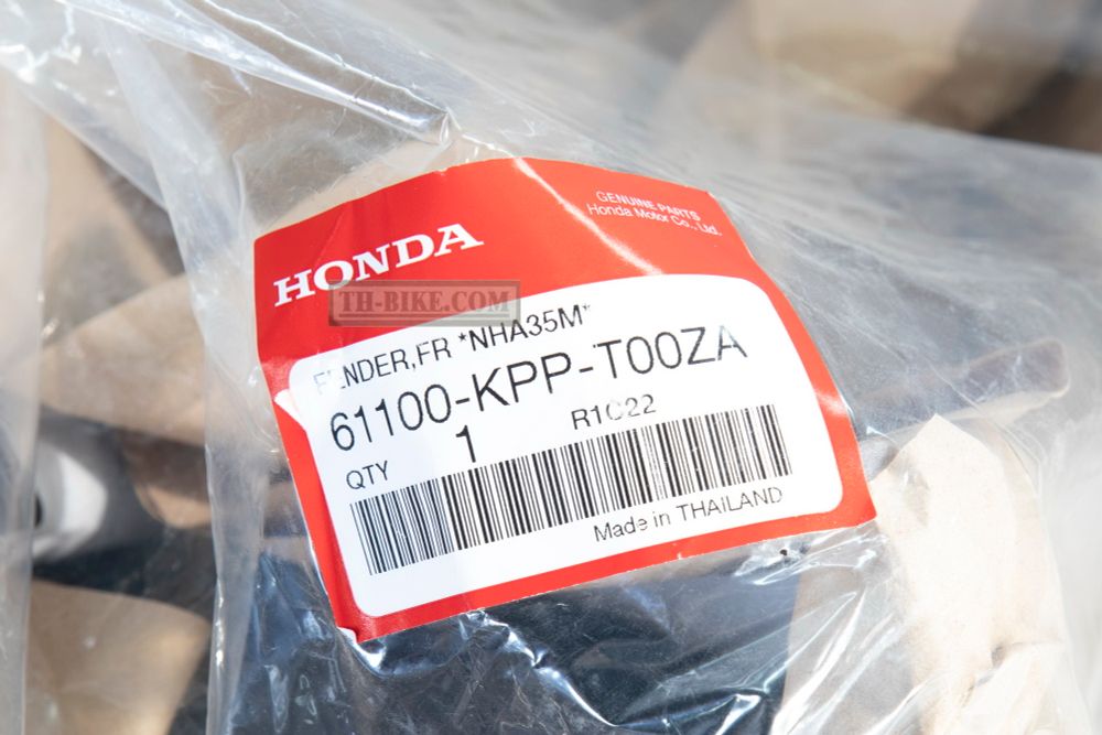 61100-KPP-T00ZA. FENDER, FR. (WOL) *NHA35M*. Front fender Honda CBR125-150-250