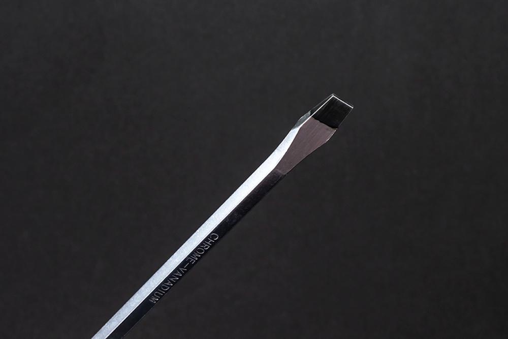 Отвертка шлицевая силовая SL8х200 CS-30.6.4