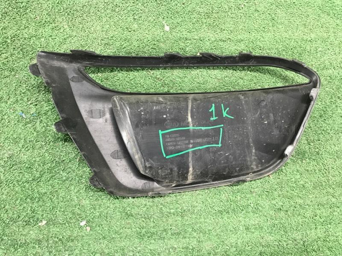 Накладка дхо левая KIA Rio 4 X-line (17-н.в.)