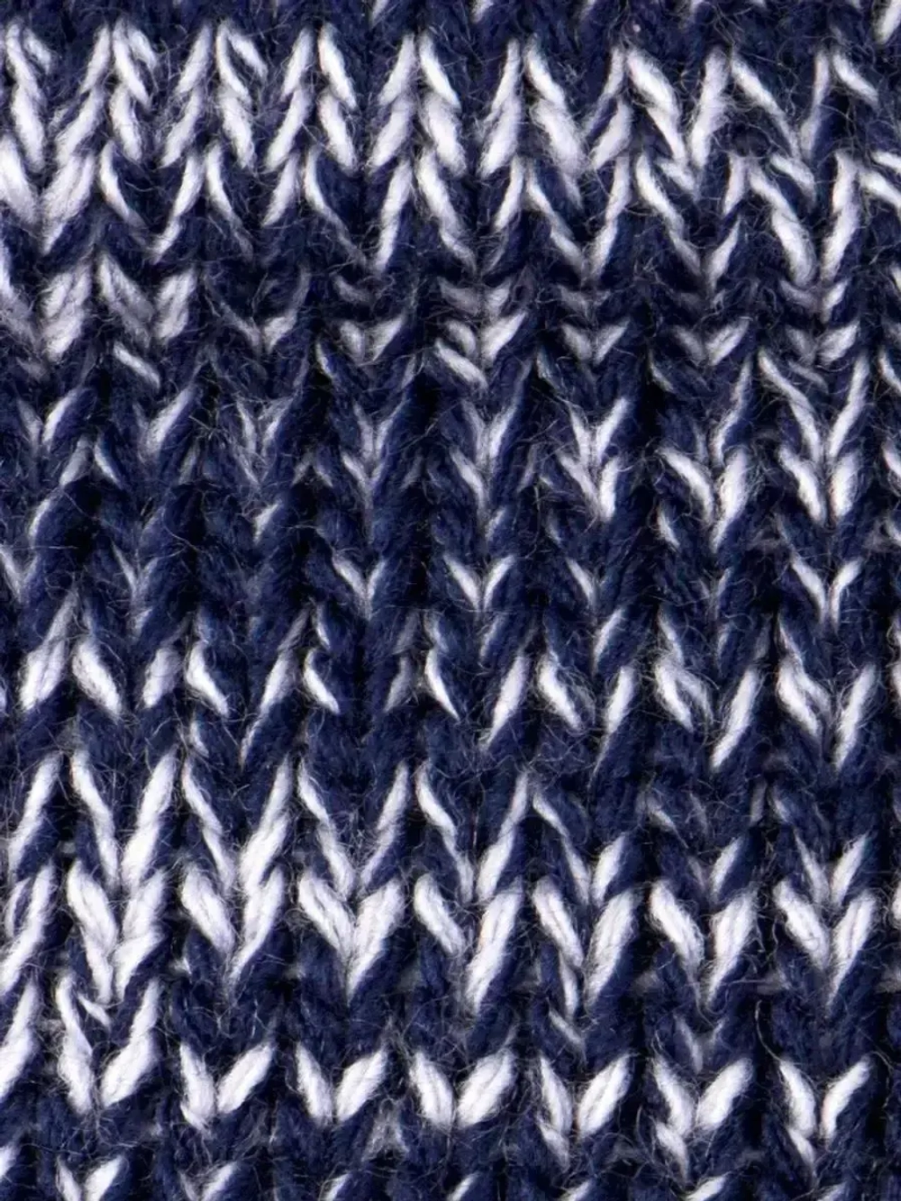 Шапка детская вязаная осенняя на завязках